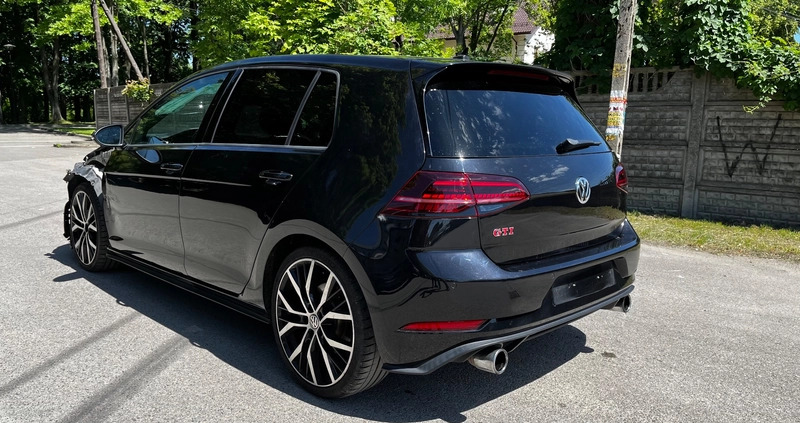 Volkswagen Golf cena 57500 przebieg: 81964, rok produkcji 2017 z Dębica małe 121
